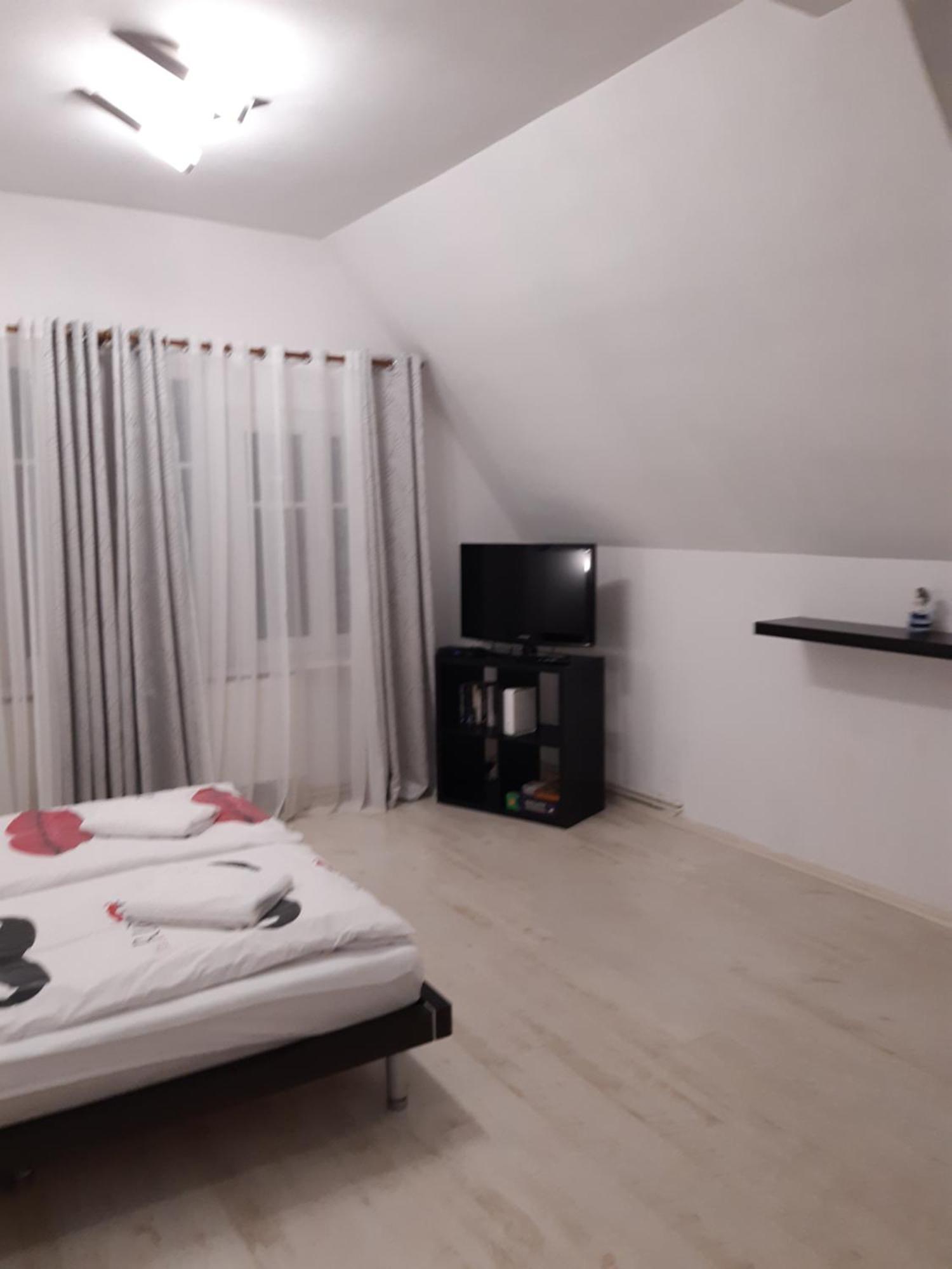 Bialy Apartament โปลานิซา-สดรอยจ์ ภายนอก รูปภาพ